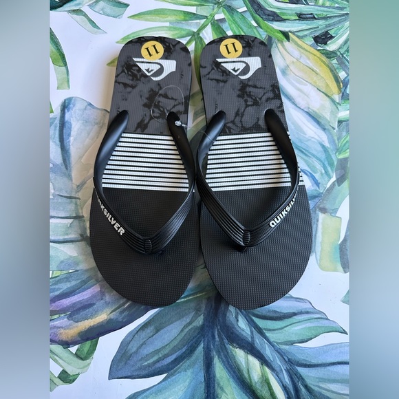 Quiksilver flip flops - Black NWOT - Picture 4 of 6